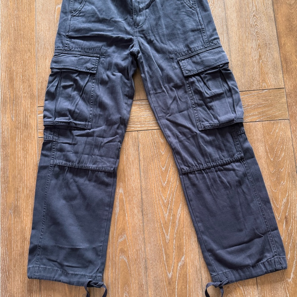NWOT Zara Women's Dark blue Cargo Pants